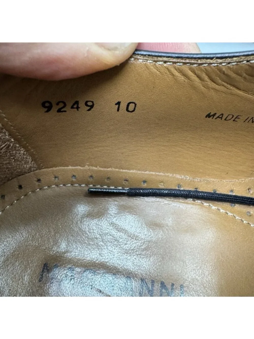 MAGNANNI Cap Toe Oxford Glove Leather Sz 10 Black Dress Shoes